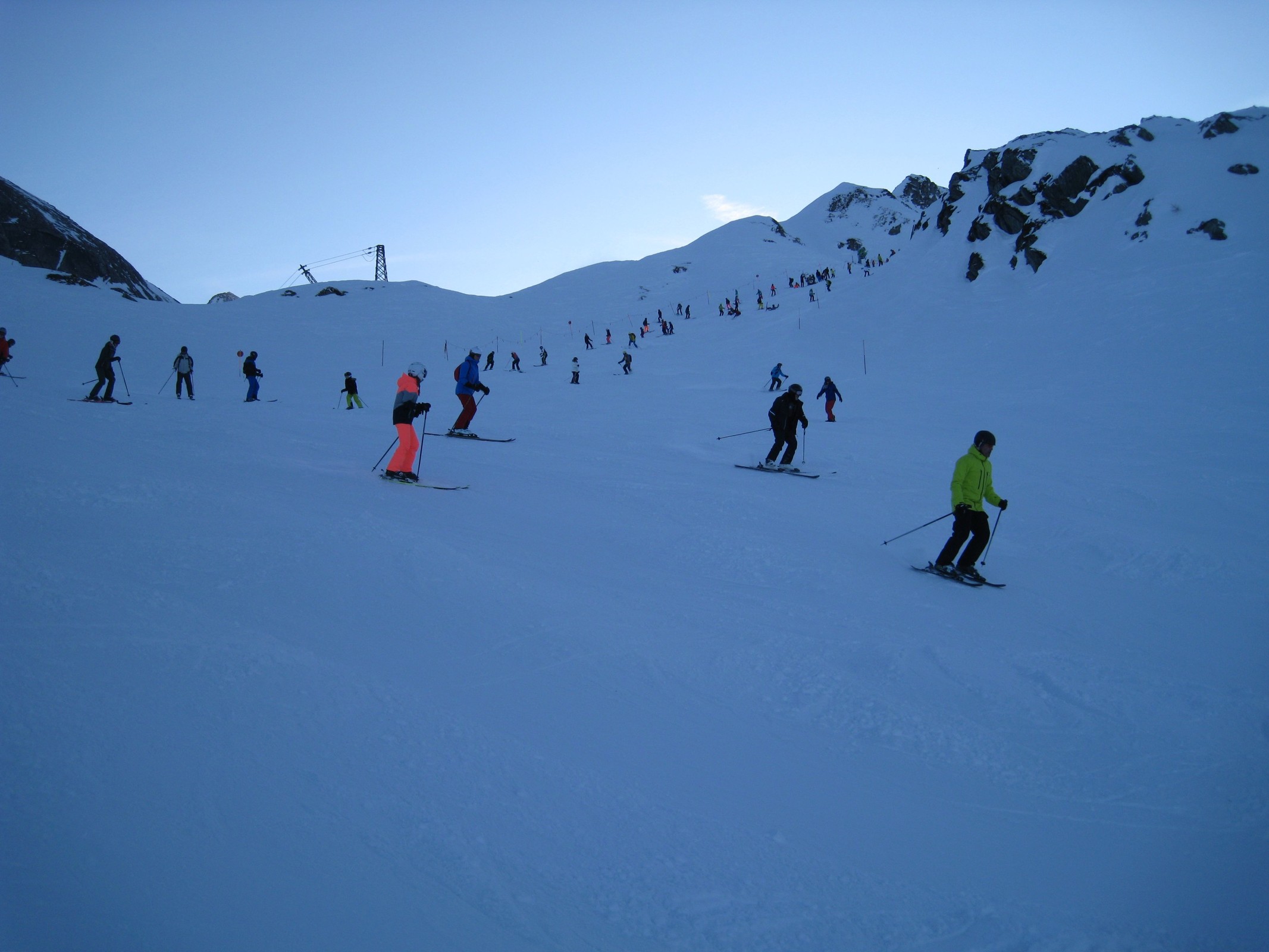 15.54 Uhr: Auf der Langwiedabfahrt (Nr. 11) - Blick bergwärts