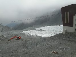 Blick vom Jumbo zum Gletscherende, das andere Bild war von der PB Gentianes aus