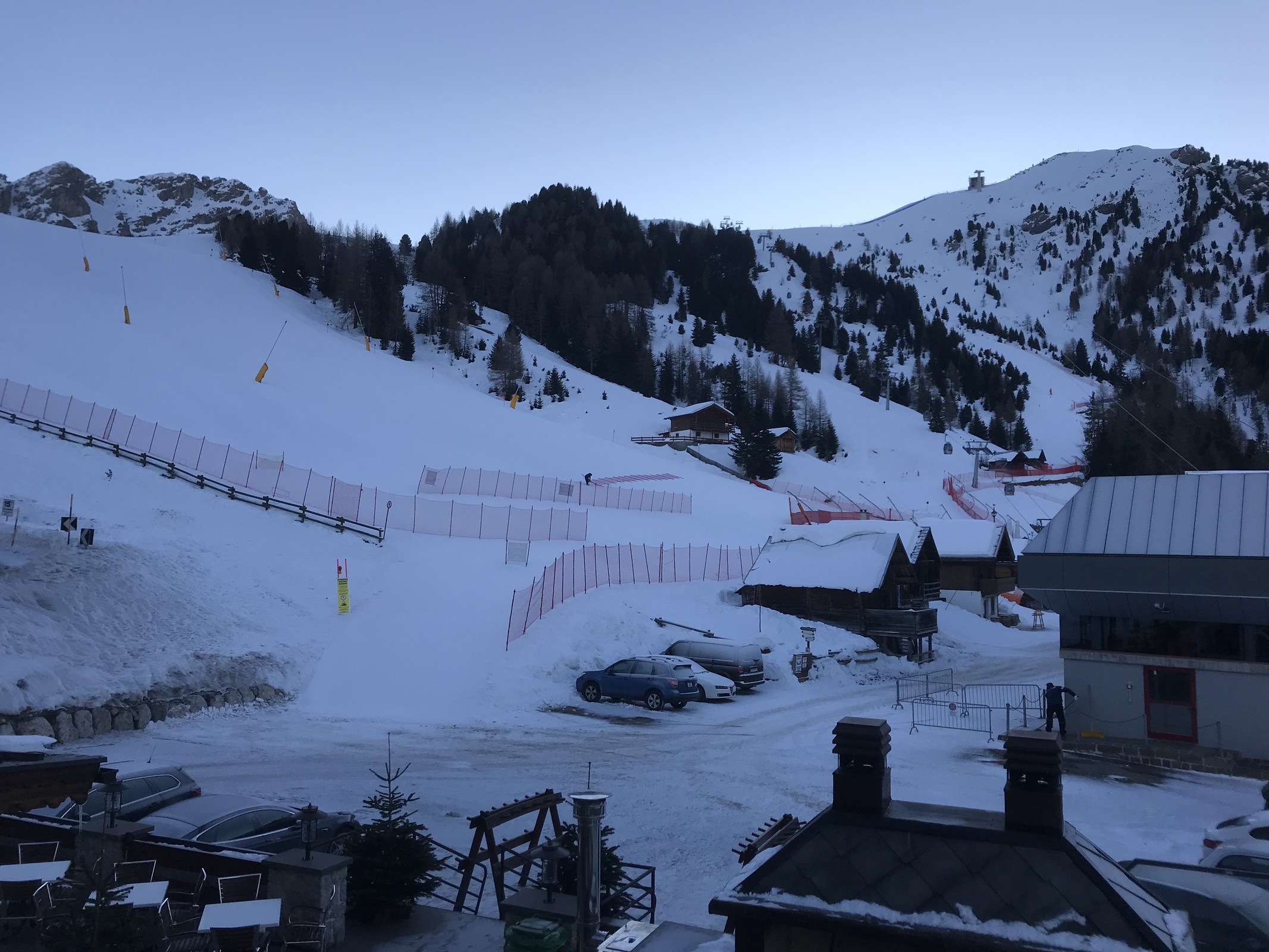 und auf die Skipisten.