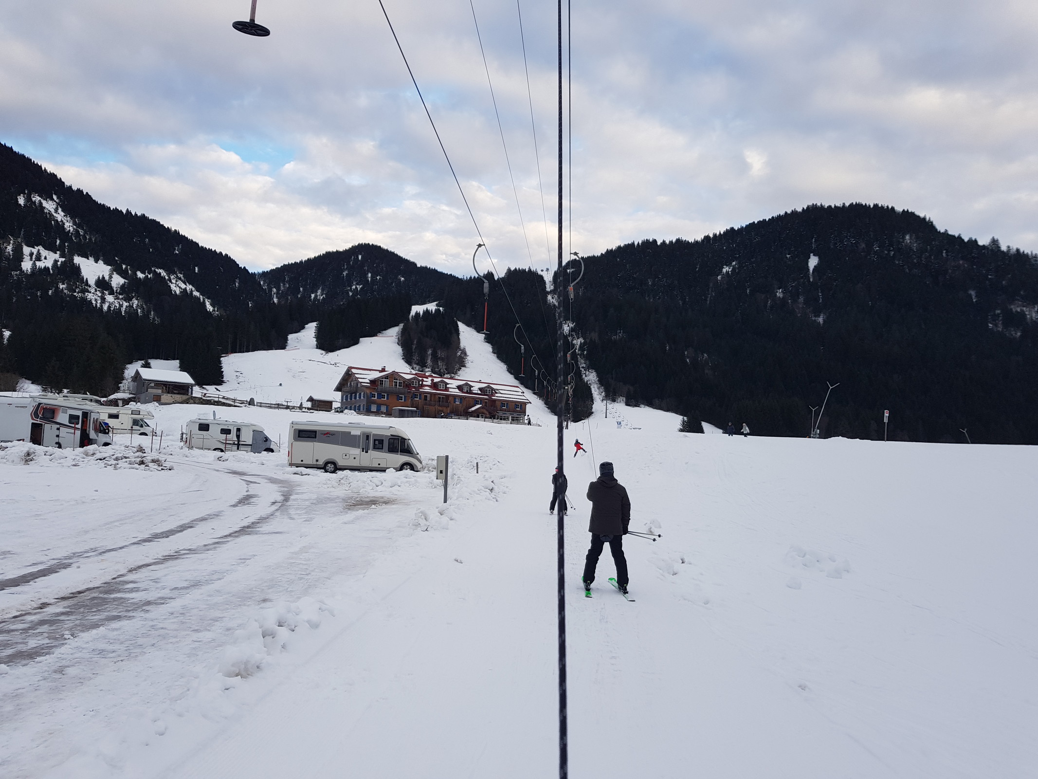 Um kurz vor vier brachte der Teller uns schließlich zurück zum Auto, auch heute ein gelungener Tag!