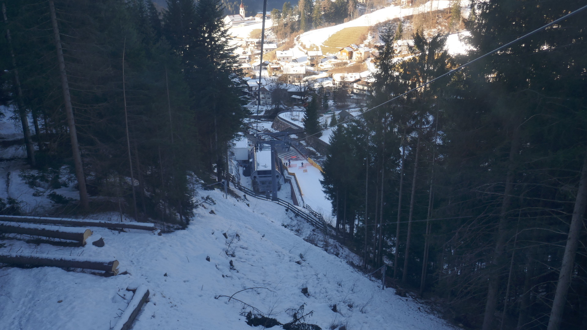 Unten bei der EUB nur geringe Schäden