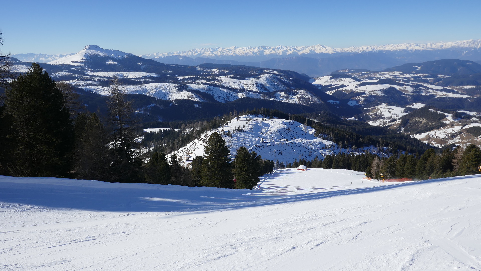 Auch in Obereggen gab es massive Schäden. Hier ein Beispiel oberhalb der Laner Kombibahn