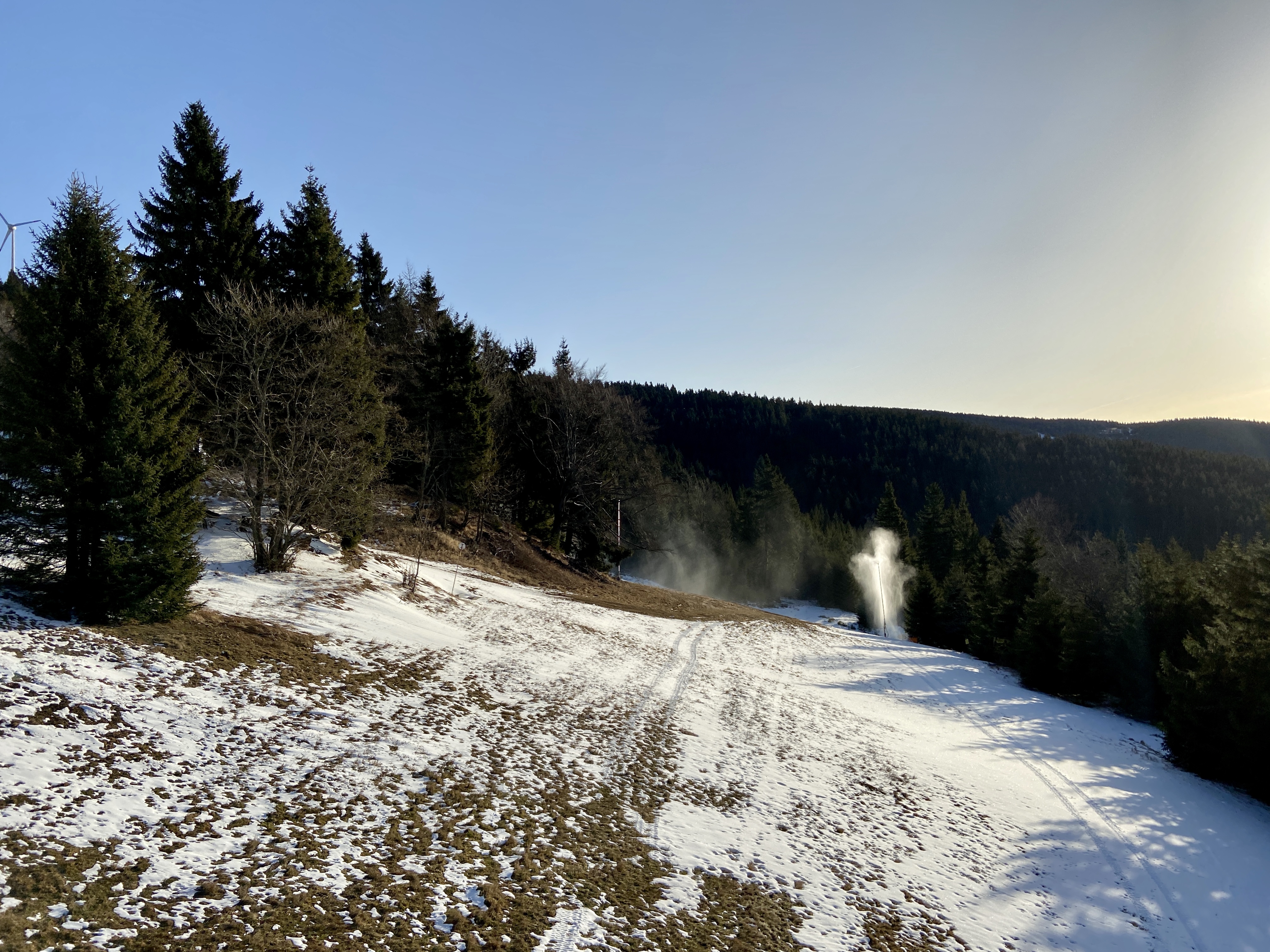 Karasek II oben und...