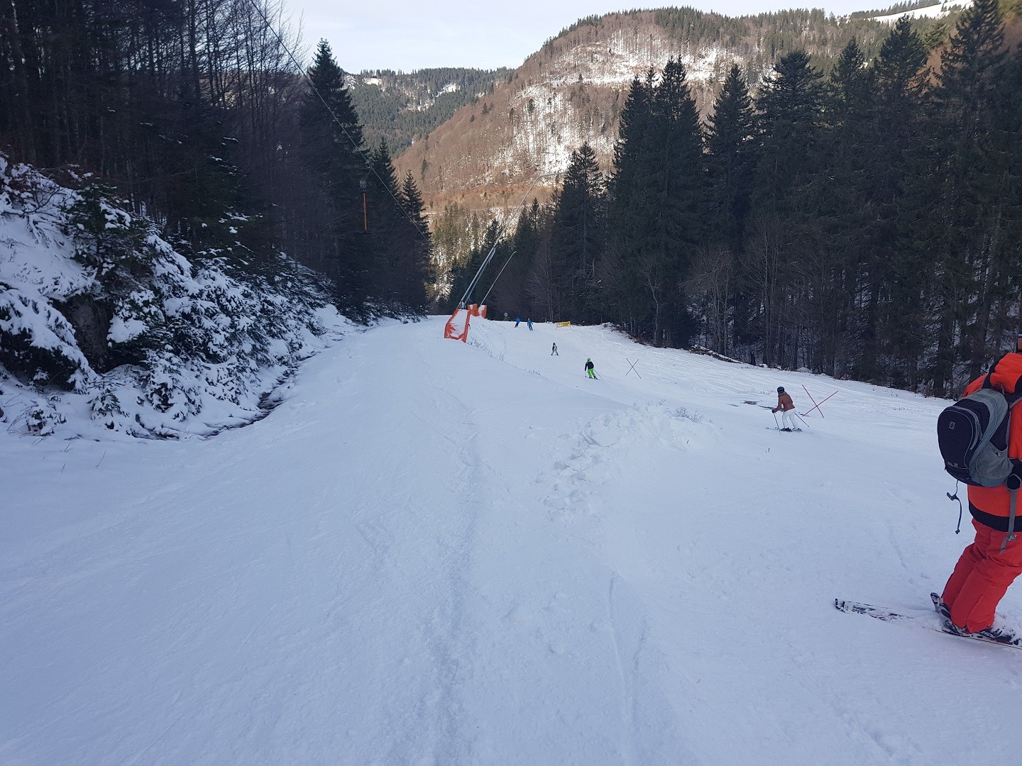 Die Abfahrt ist im unteren Teil sehr schmal