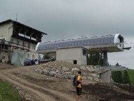 Stümpflingsesselbahn und altes Stümpflinghaus (Bergstation)