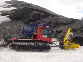 PB 300 W mit Pipe Designer bei Talstation Ice-Flyer