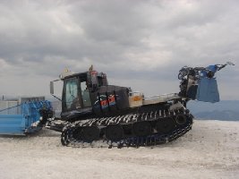 LH 500 Black bei der Bergstation Titlis