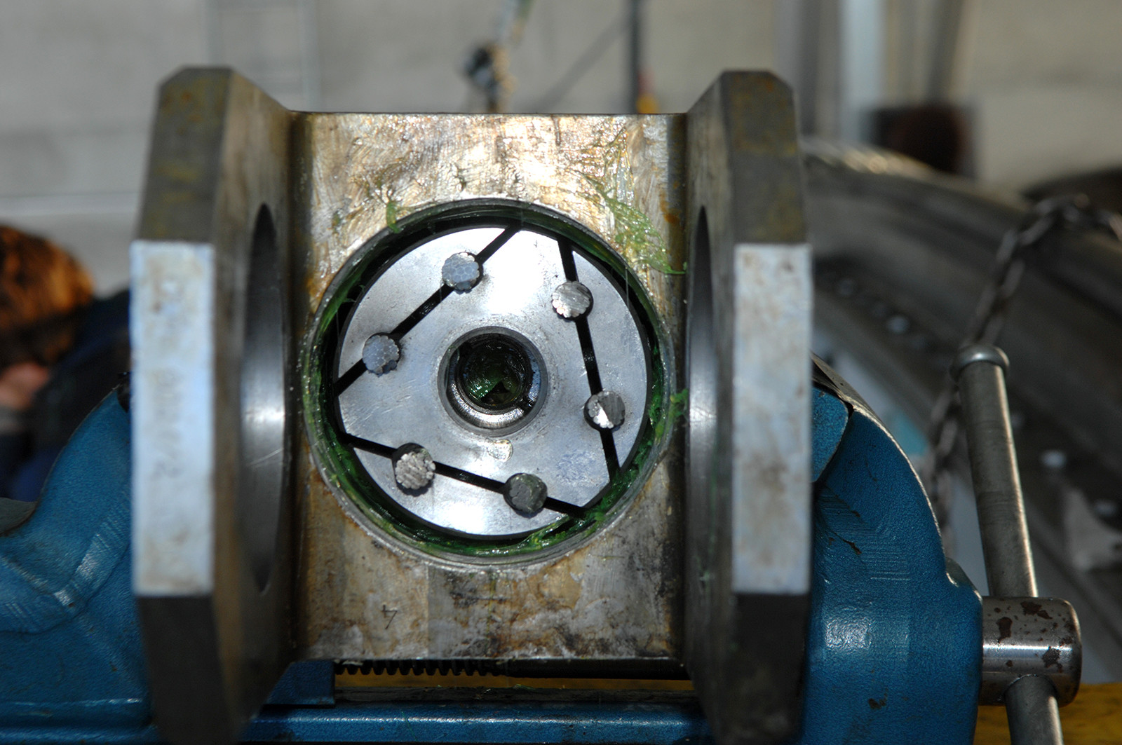 Seilkopf vor Montage des Verschlussdeckels.