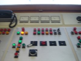 Hui so vielle knöpfe (war sehr verführerisch alle zu drücken :D)