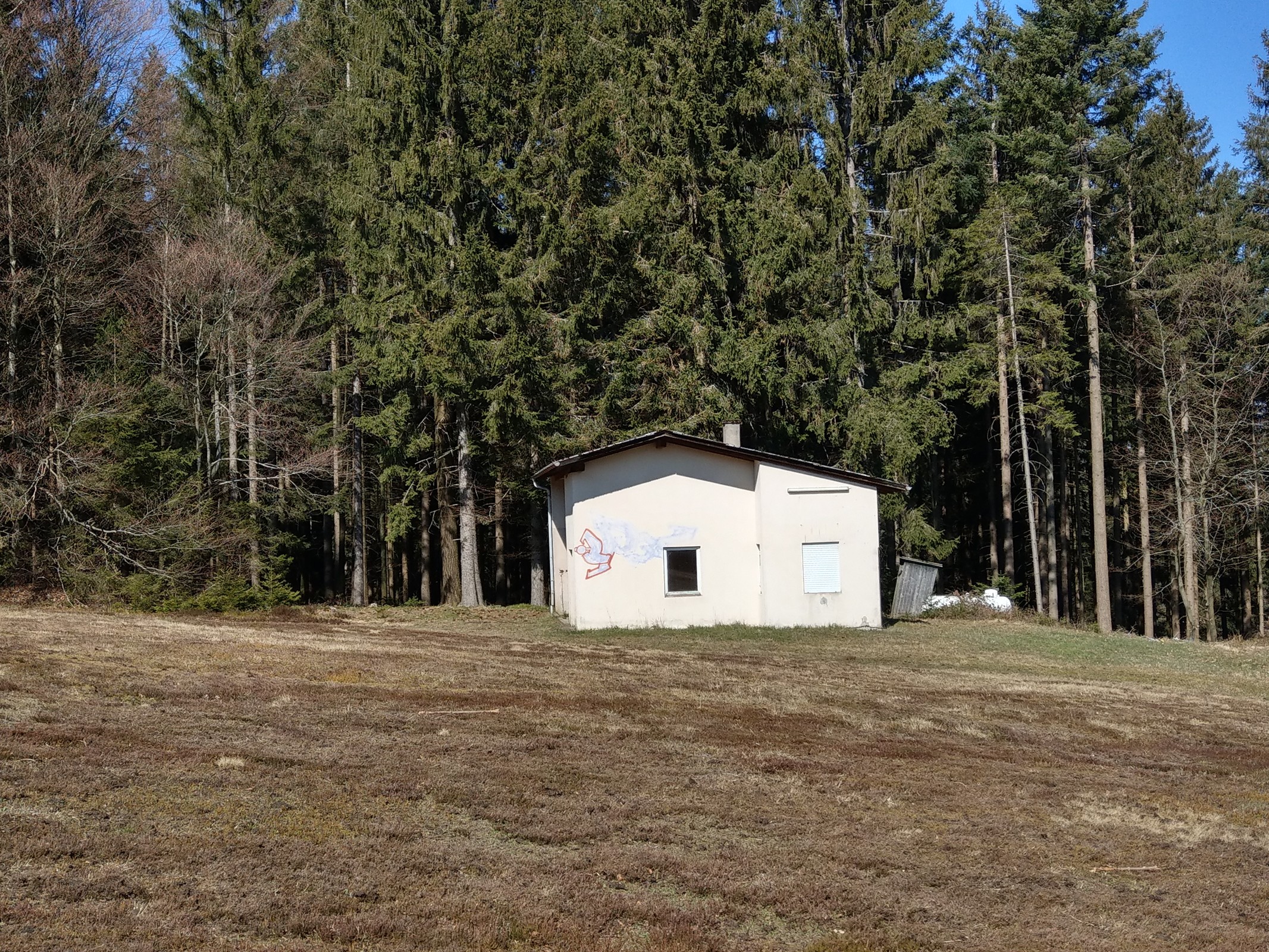 Kunst am Bau: ehemalige Talstation.