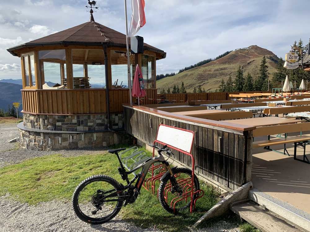 ... und zum Brechhornhaus