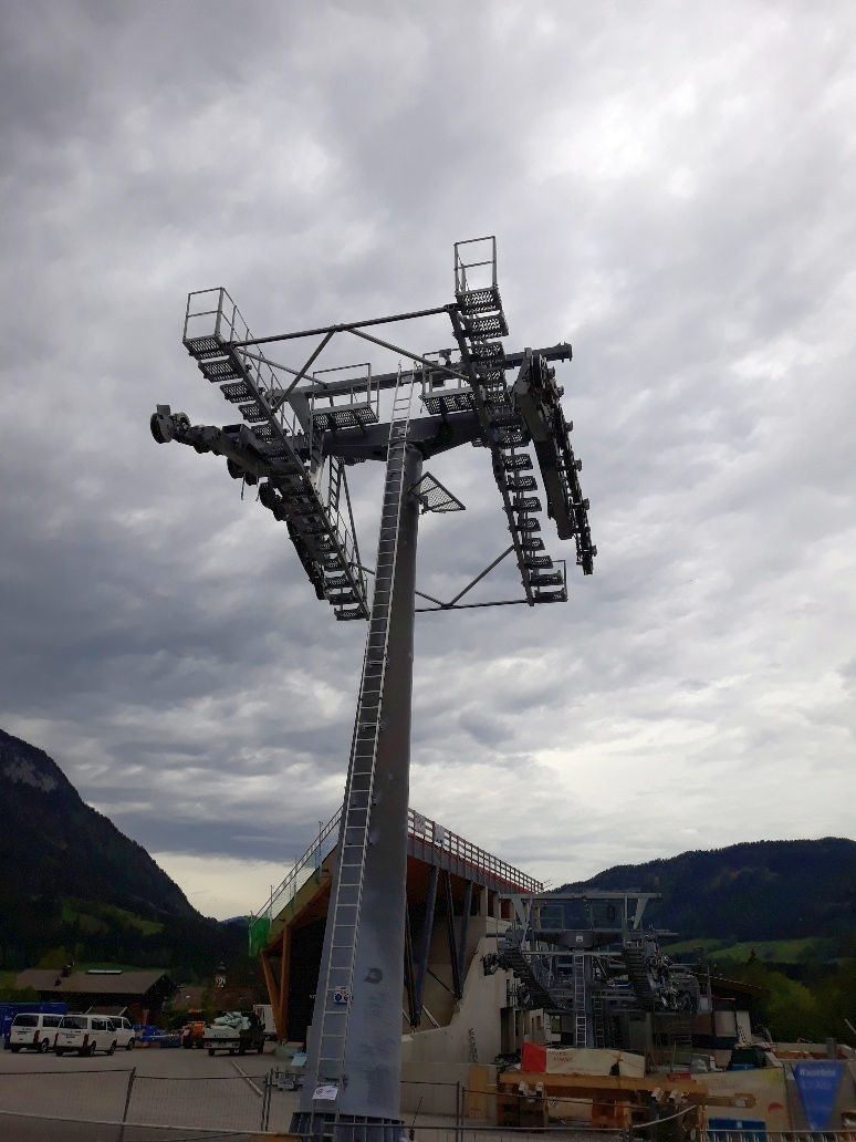 Stütze 3 (ist nicht ganz so schief wie am Bild)