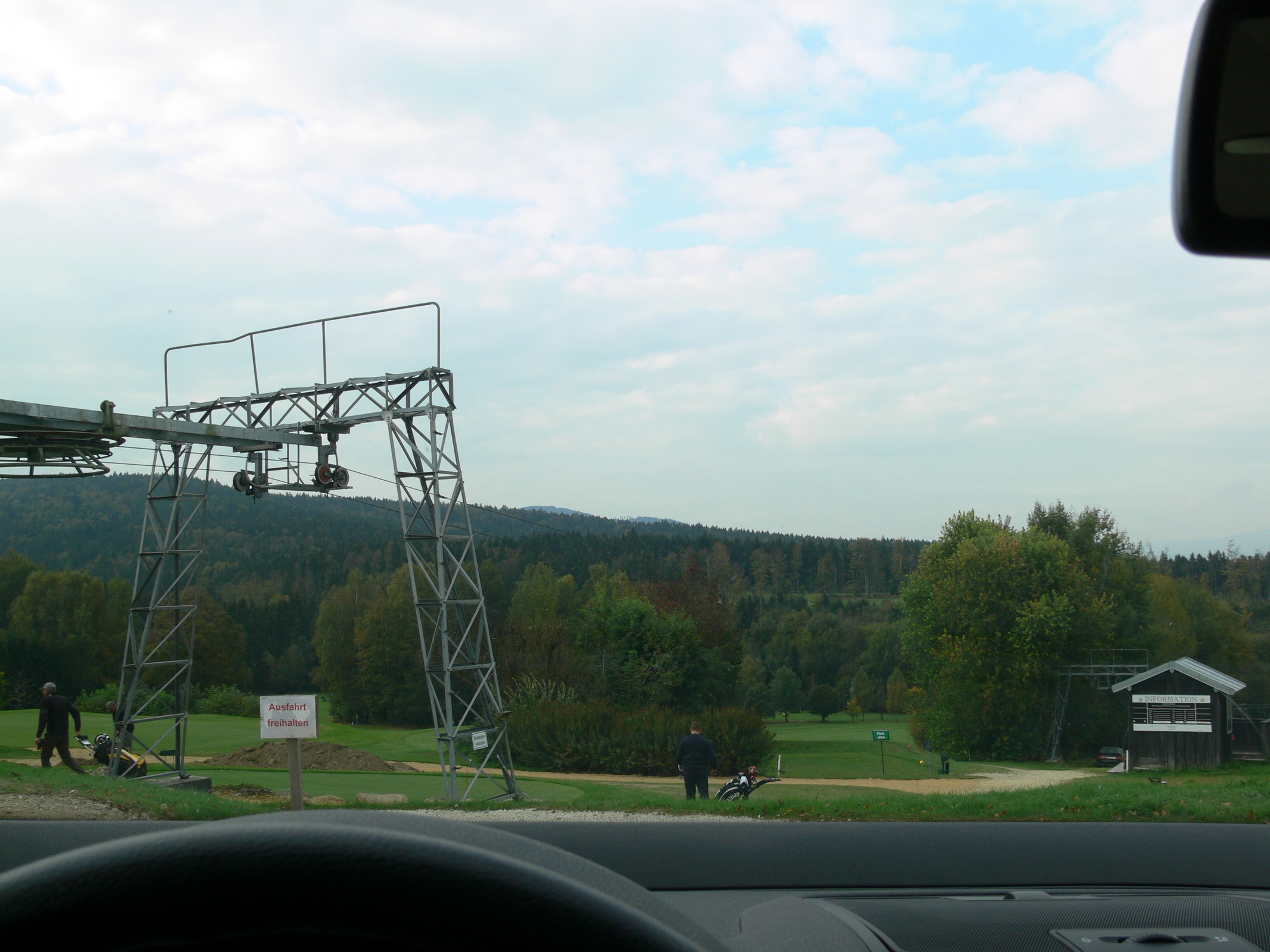 Nur ein Schnappschuss vom Golfplatzlift. Ein typischer Stemag Kurzbügler.