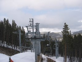 Sehr bequeme Poma-Sessel mit Sicherheitsbügel!