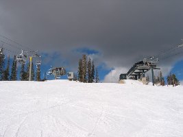 312-6KSB Ruby Express und 3SB Ranger Bergstationen.jpg