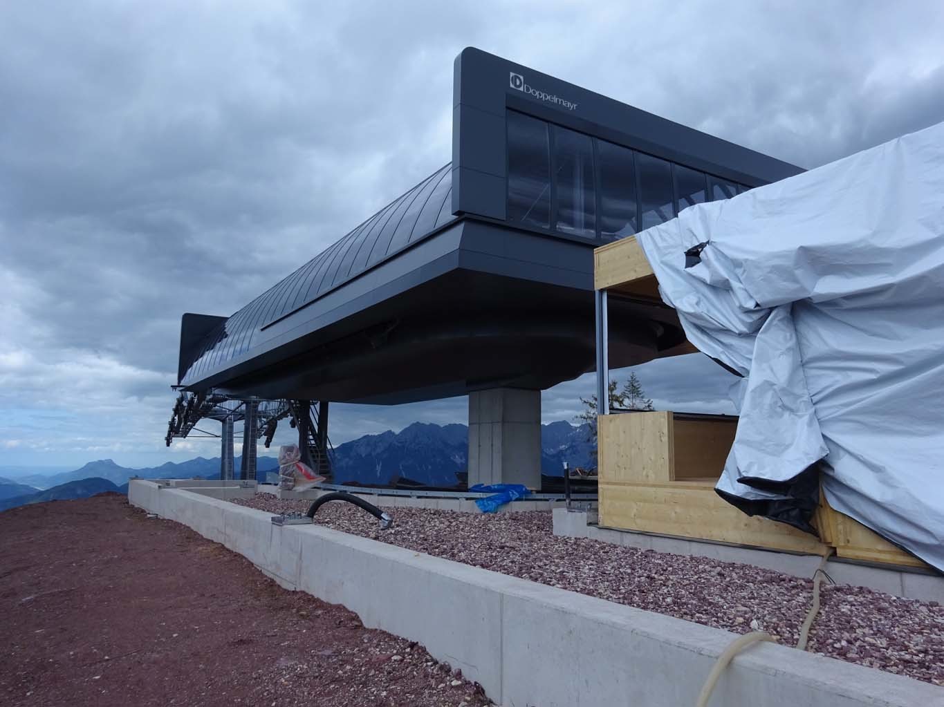 12 Bergstation Wilder Kaiser.jpg