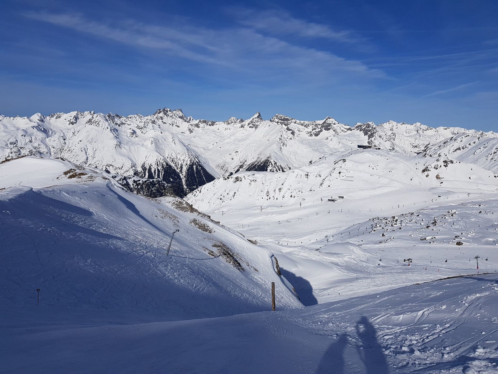 Über die Abfahrt 13 machten wir uns auf die 1400 Höhenmeter nach Ischgl.