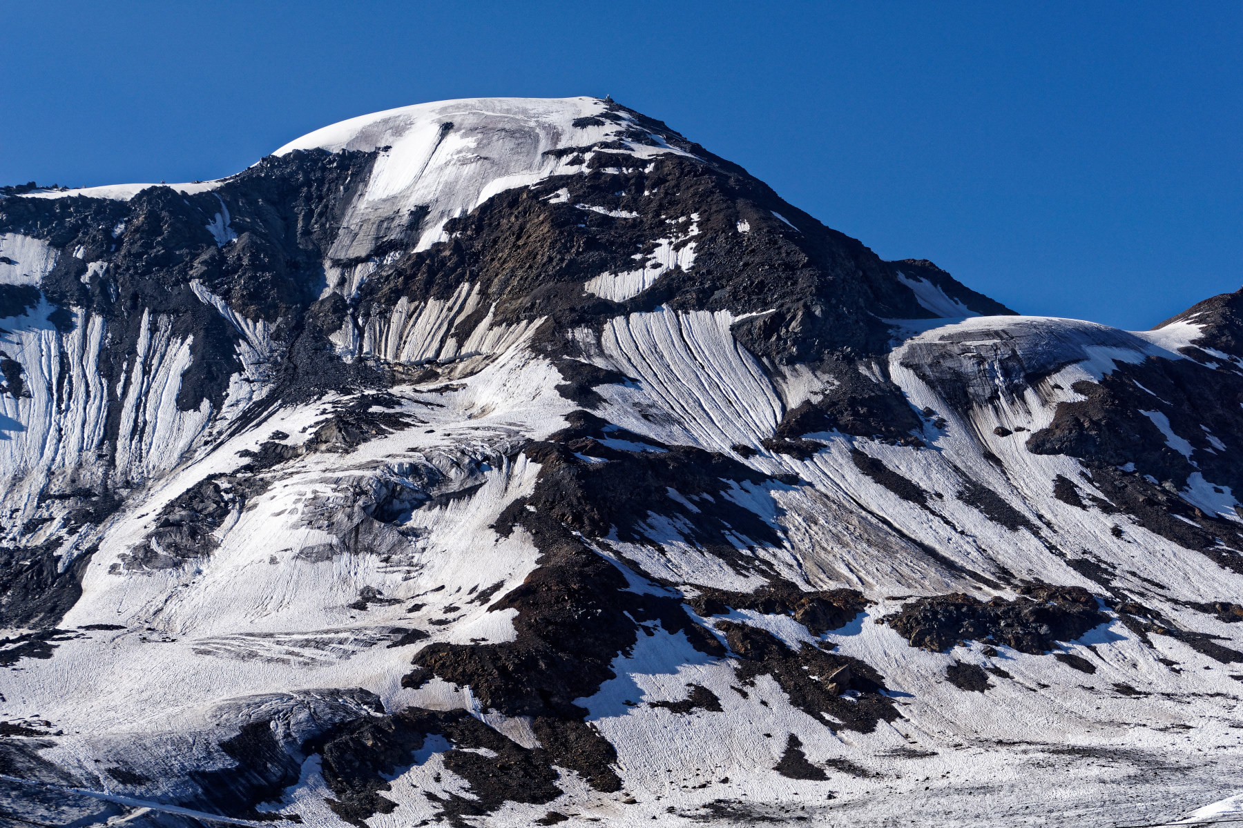 Blick vom Parkplatz auf die Weißseespitze.