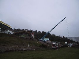 links:   Bergstation Sunliner
<br />rechts: Berstation Waldbahn