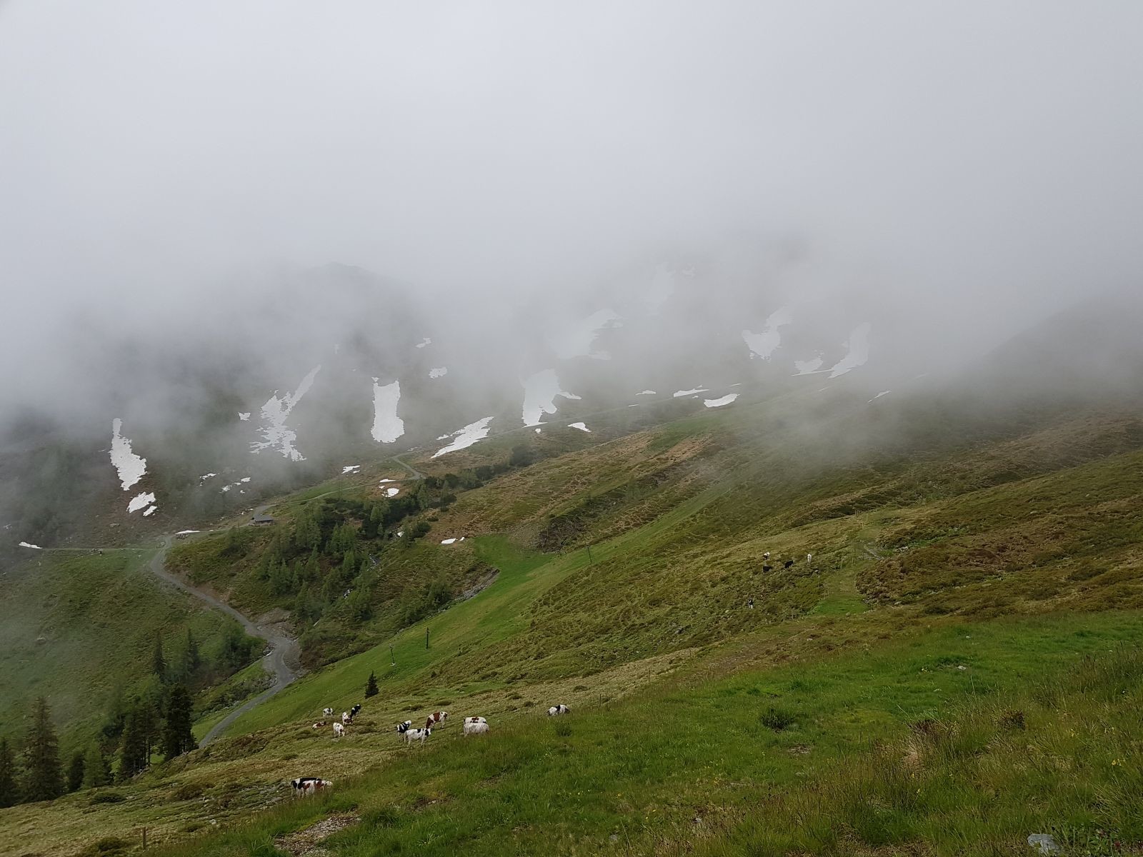 Und schon ist der Seekarlift zu sehen.