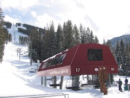 Nie viel los hier, kein Wunder, bei den Abfahrten...