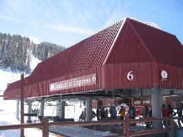 Zu Hochzeiten könnte hier entweder eine Parallel-Anlage oder eine insgesamt stärkere Anlage nötig sein