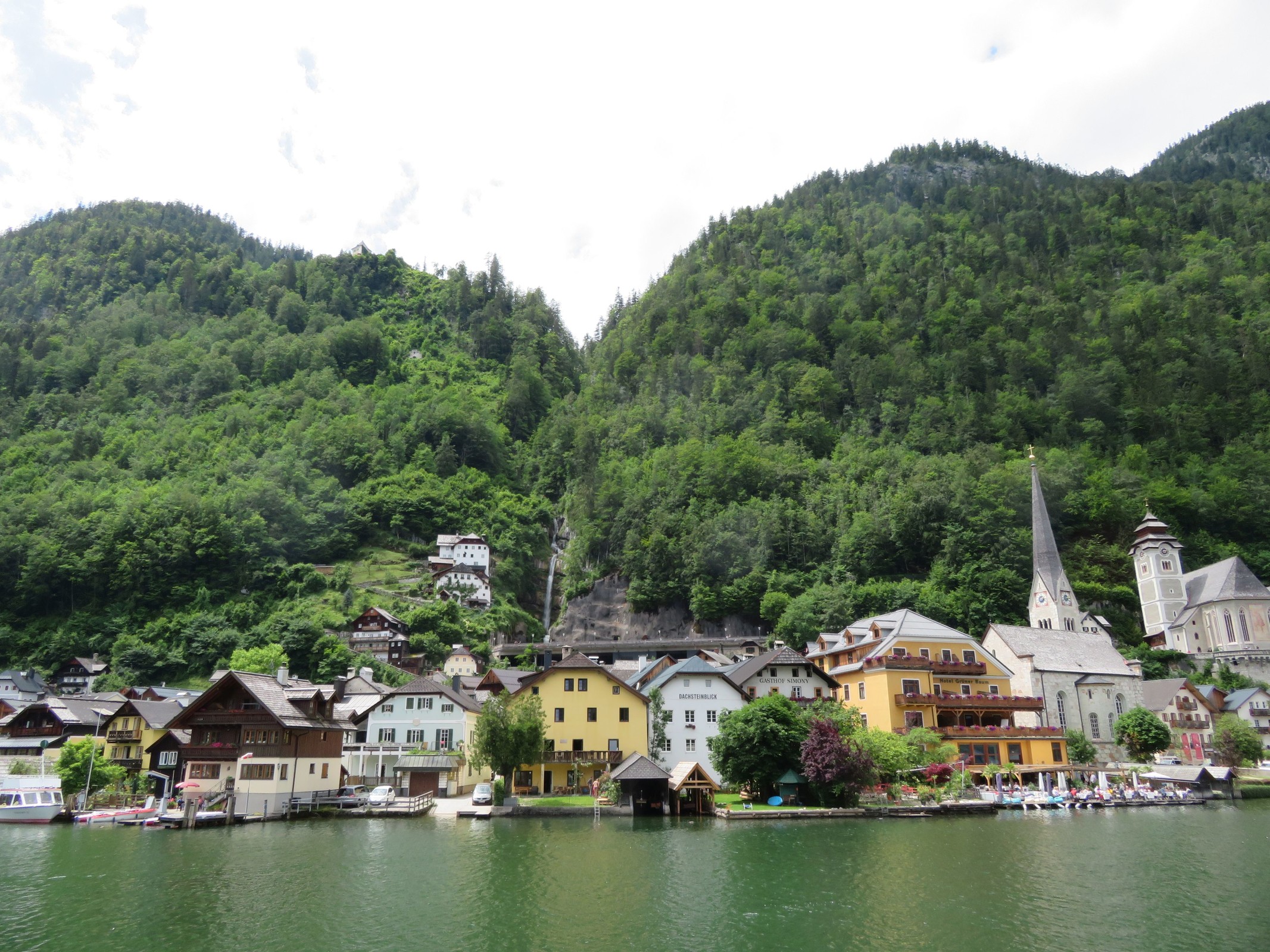 Bildmittig der besagte Mühlbach.