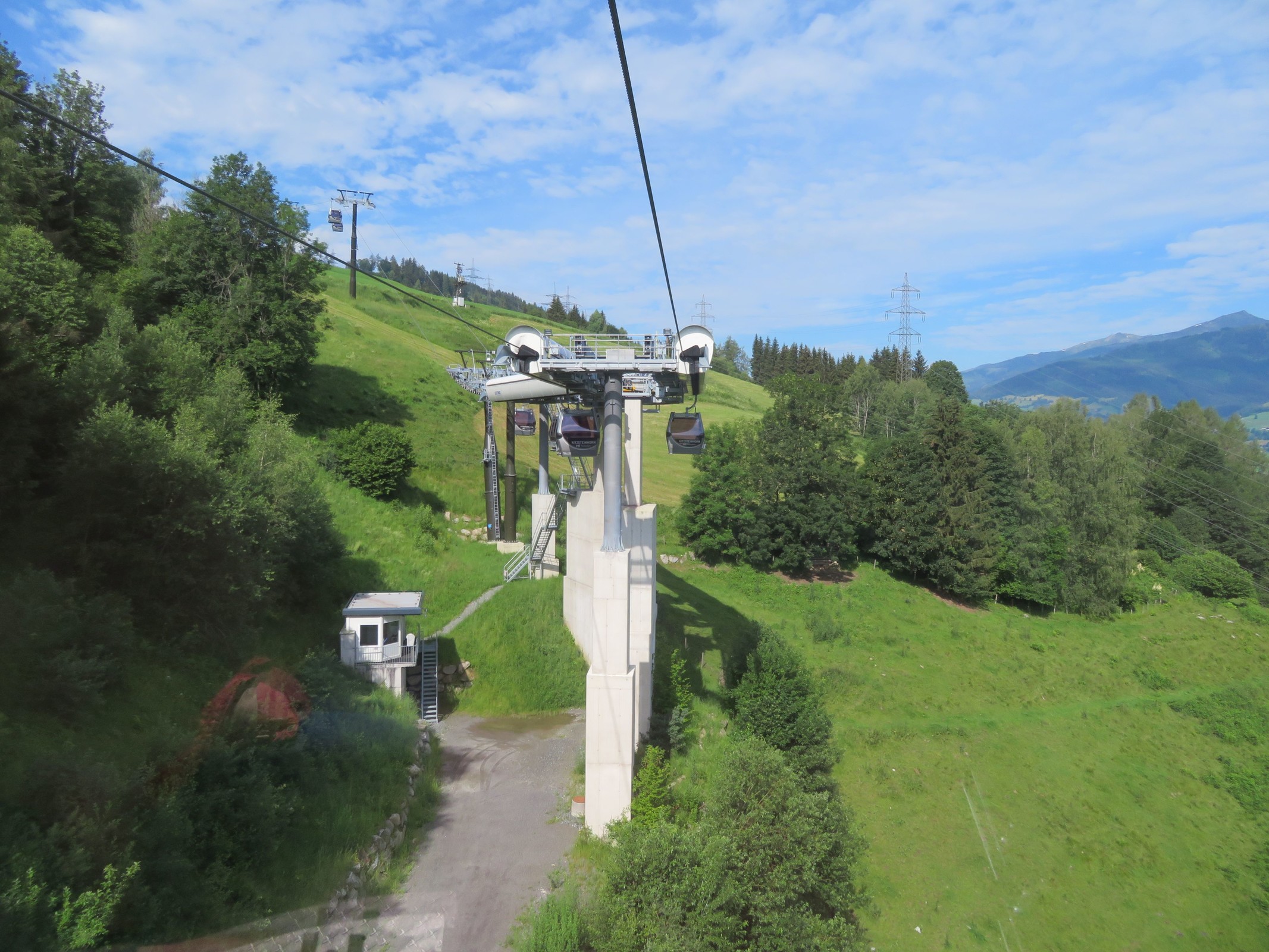 Ziemlich hässliche Umlenkstation der MK Maiskogelbahn.