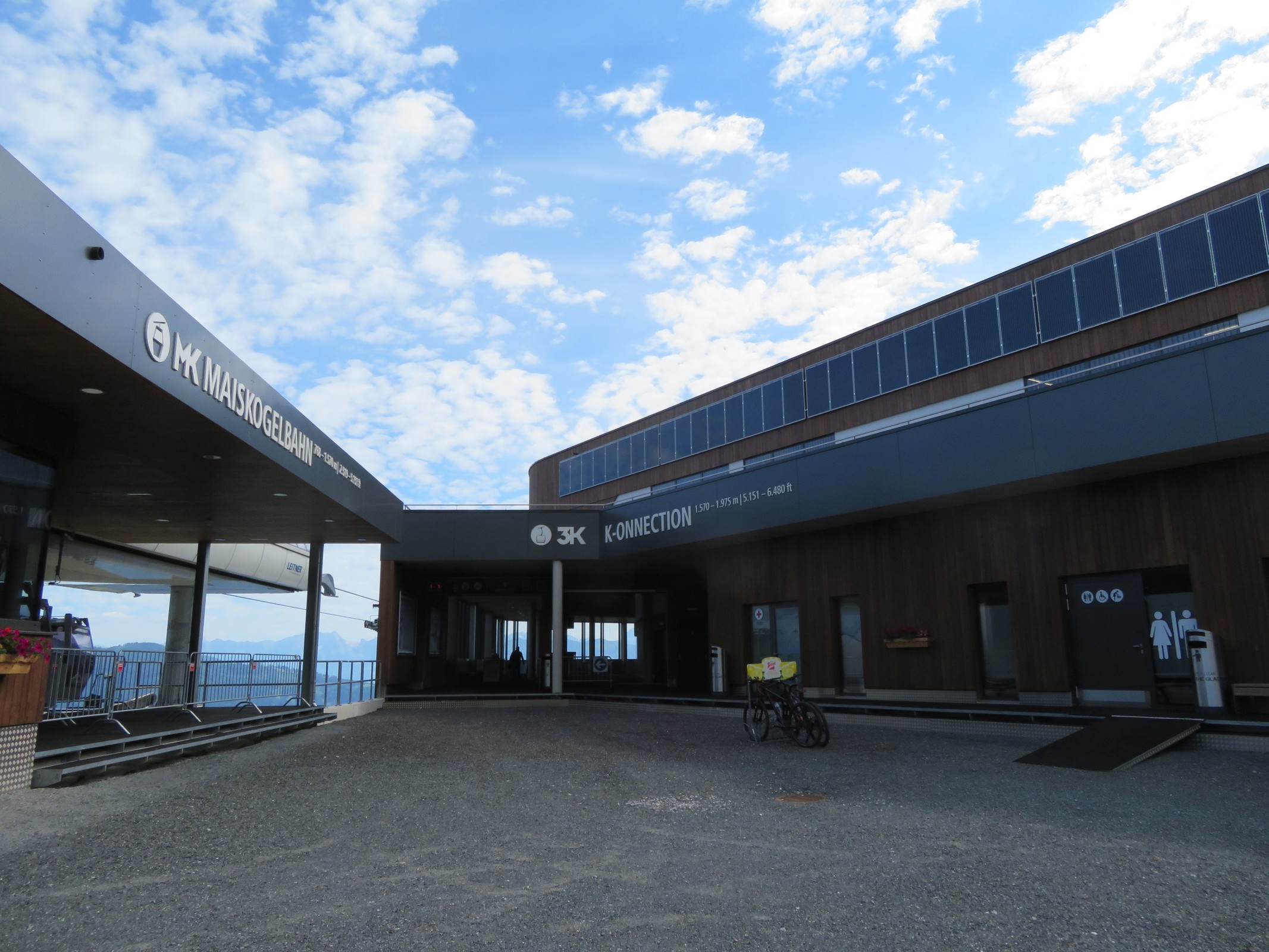 Umsteigebereich von der MK Maiskogelbahn zur 3K K-onnection.