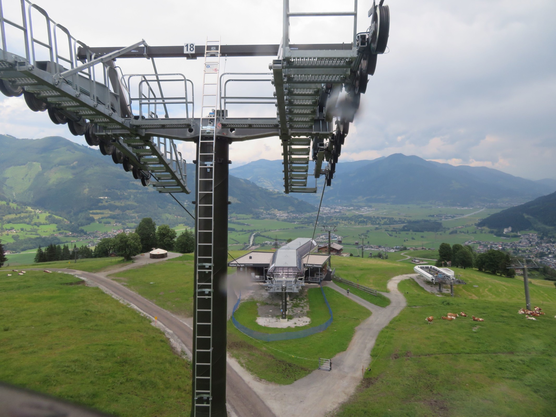Kurz vor der Mittelstation der MK Maiskogelbahn.
