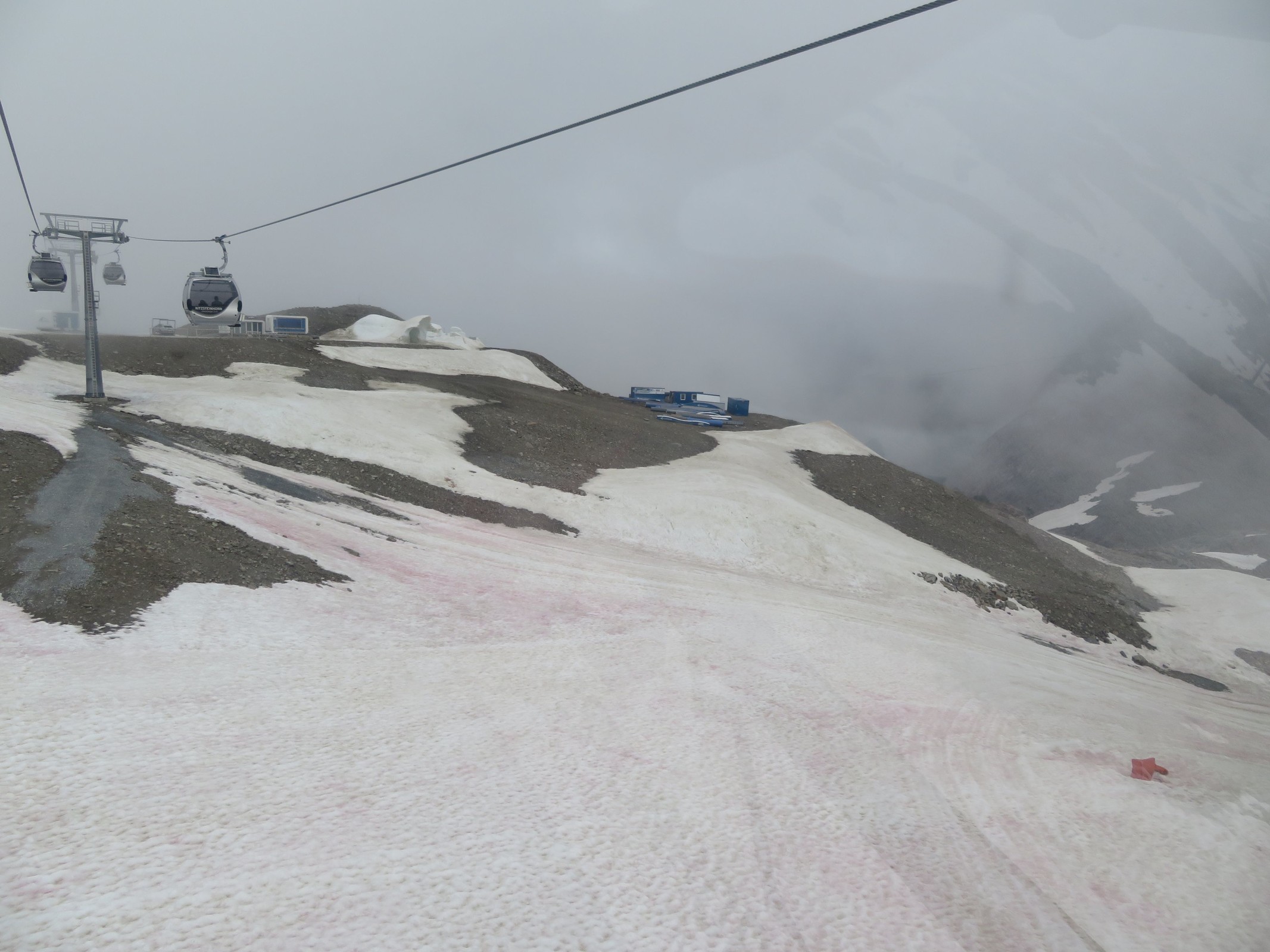 Blick in Richtung des schmelzenden Ice Camps.