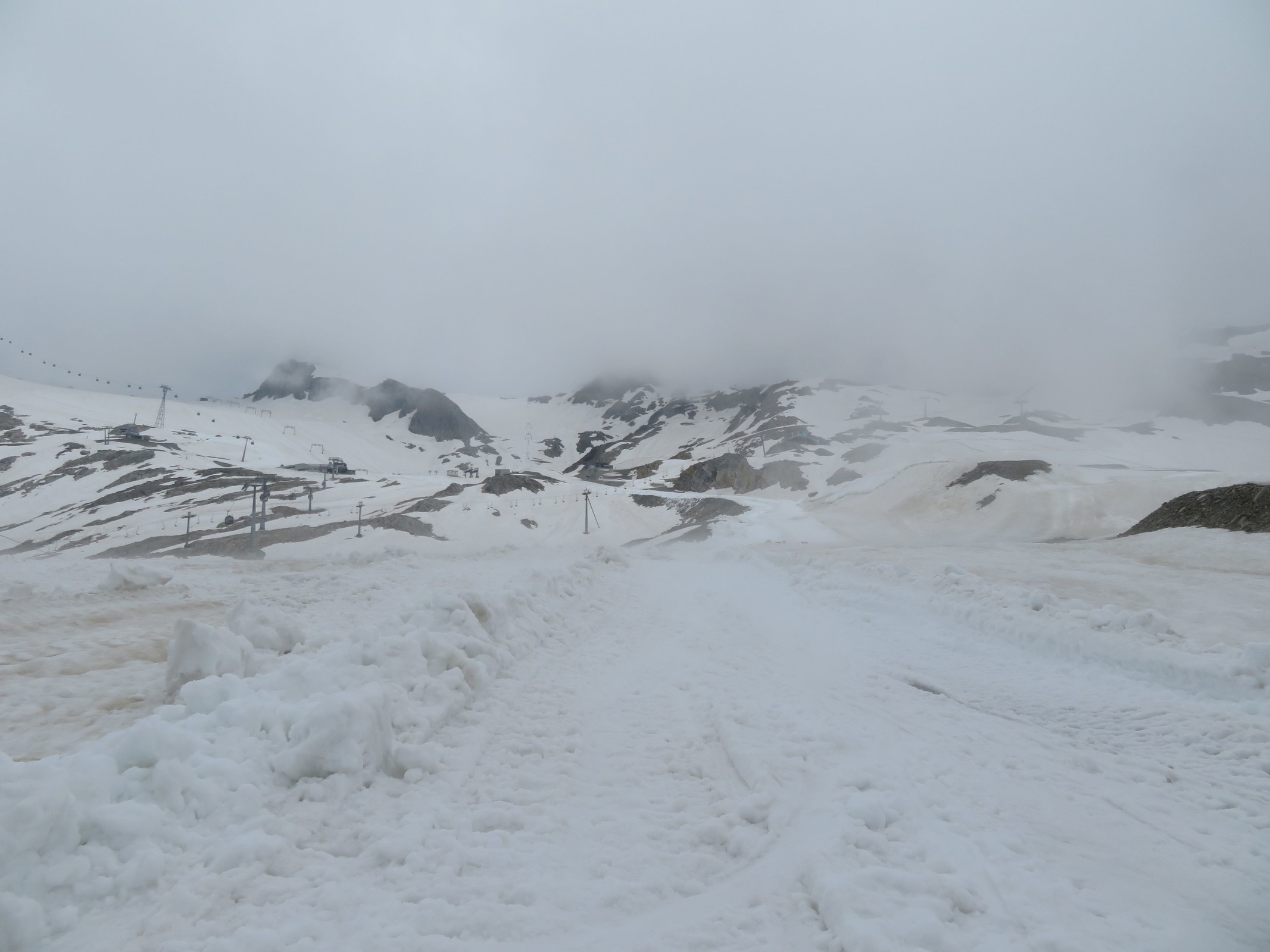 Blick zurück. Langsam zog der Nebel rein.