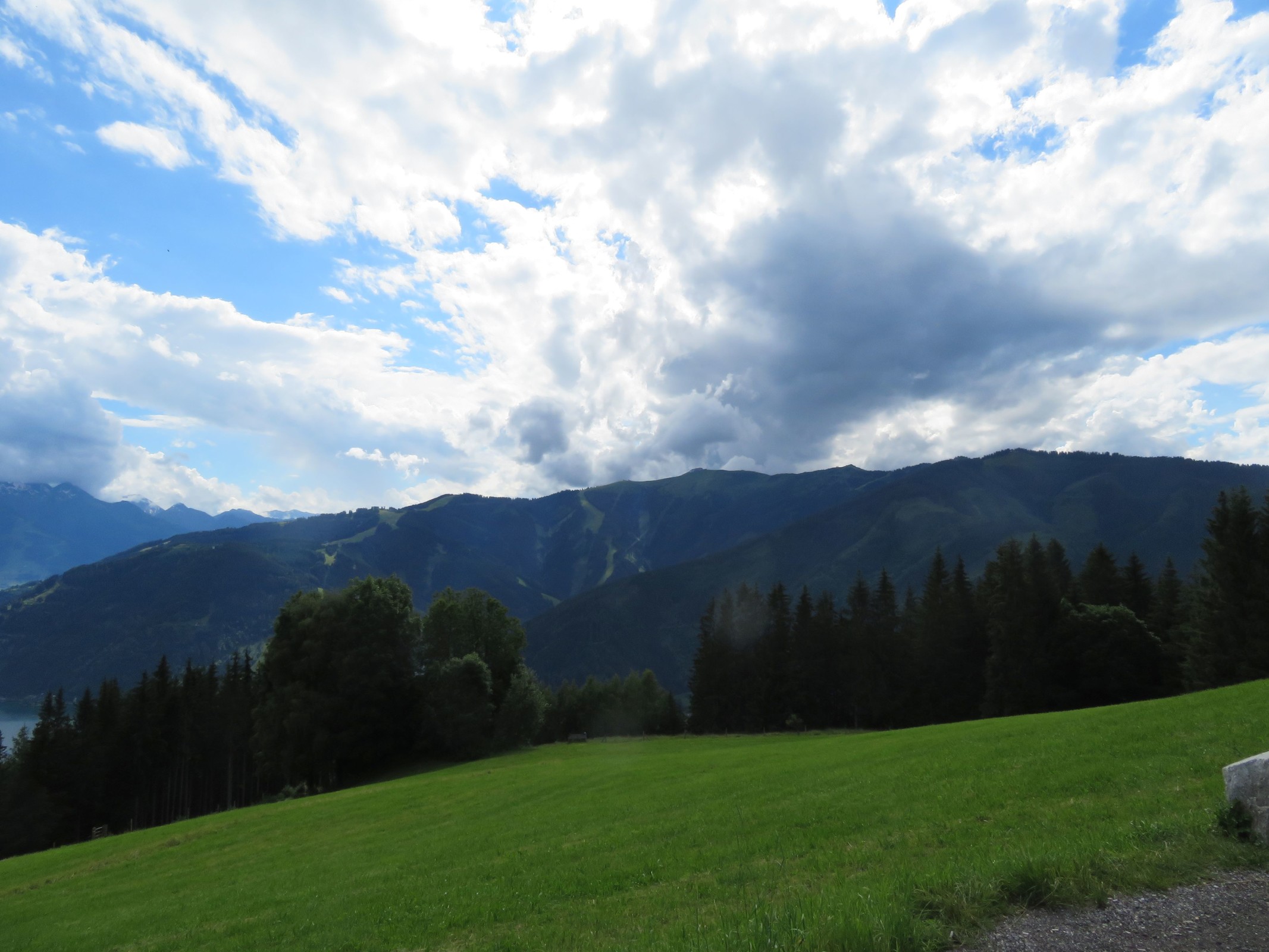 Blick zur Schmittenhöhe.