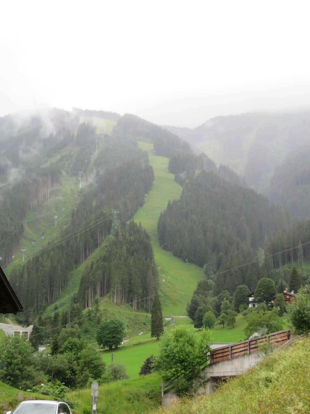 Blick zur Trass Abfahrt (Nr. 14).