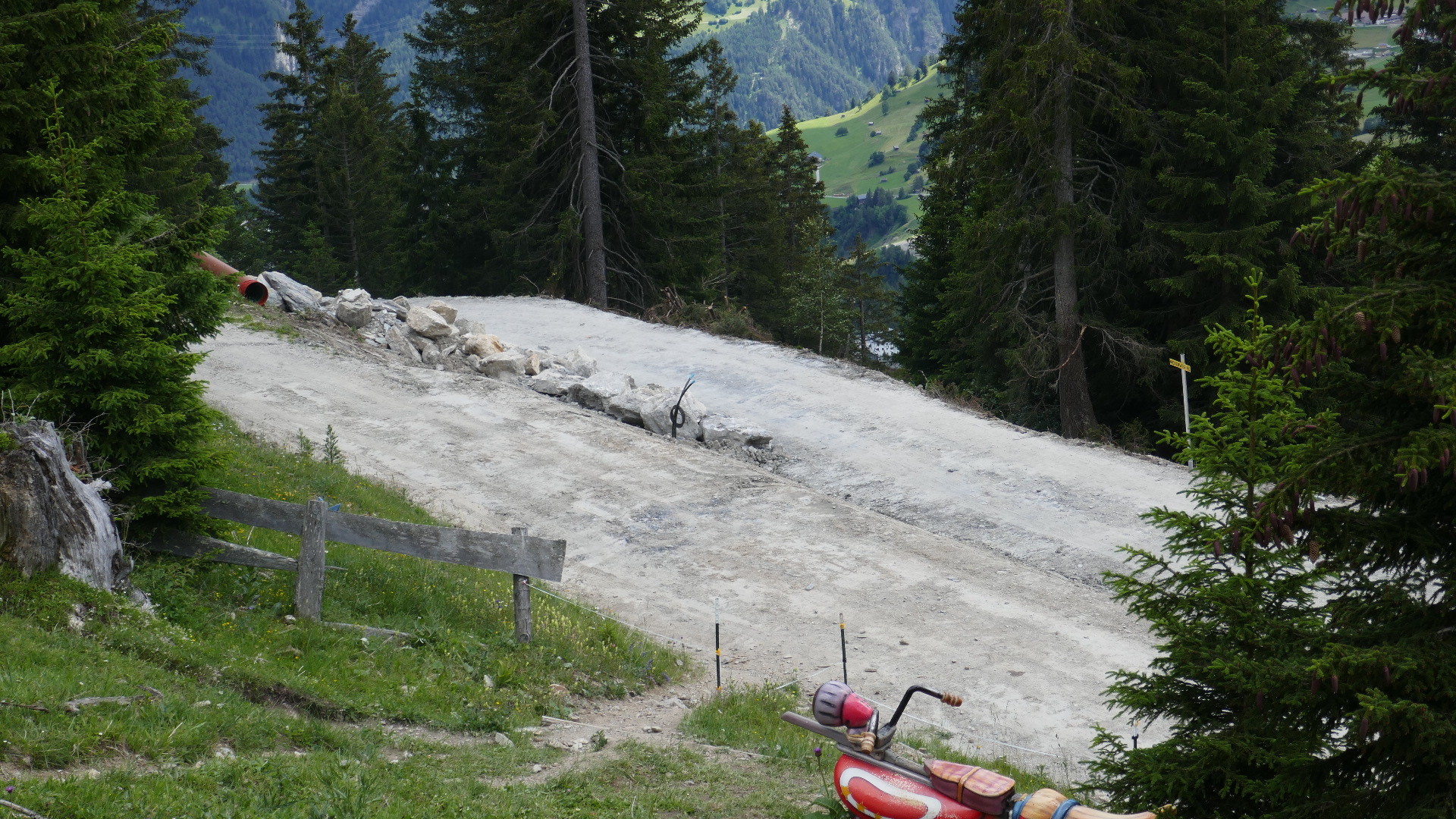 Korrekturen an der Rodelbahn unterhalb der Kuhalm