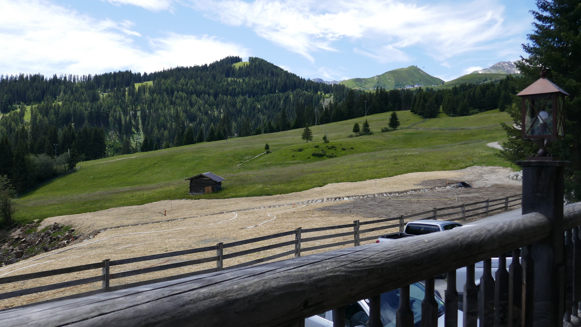 Modellierung (breiter gemacht?) am Übergang der Sattel-Süd-Serfaus Abfahrt in die Südabfahrt  direkt vor dem Restaurant Leithewirt