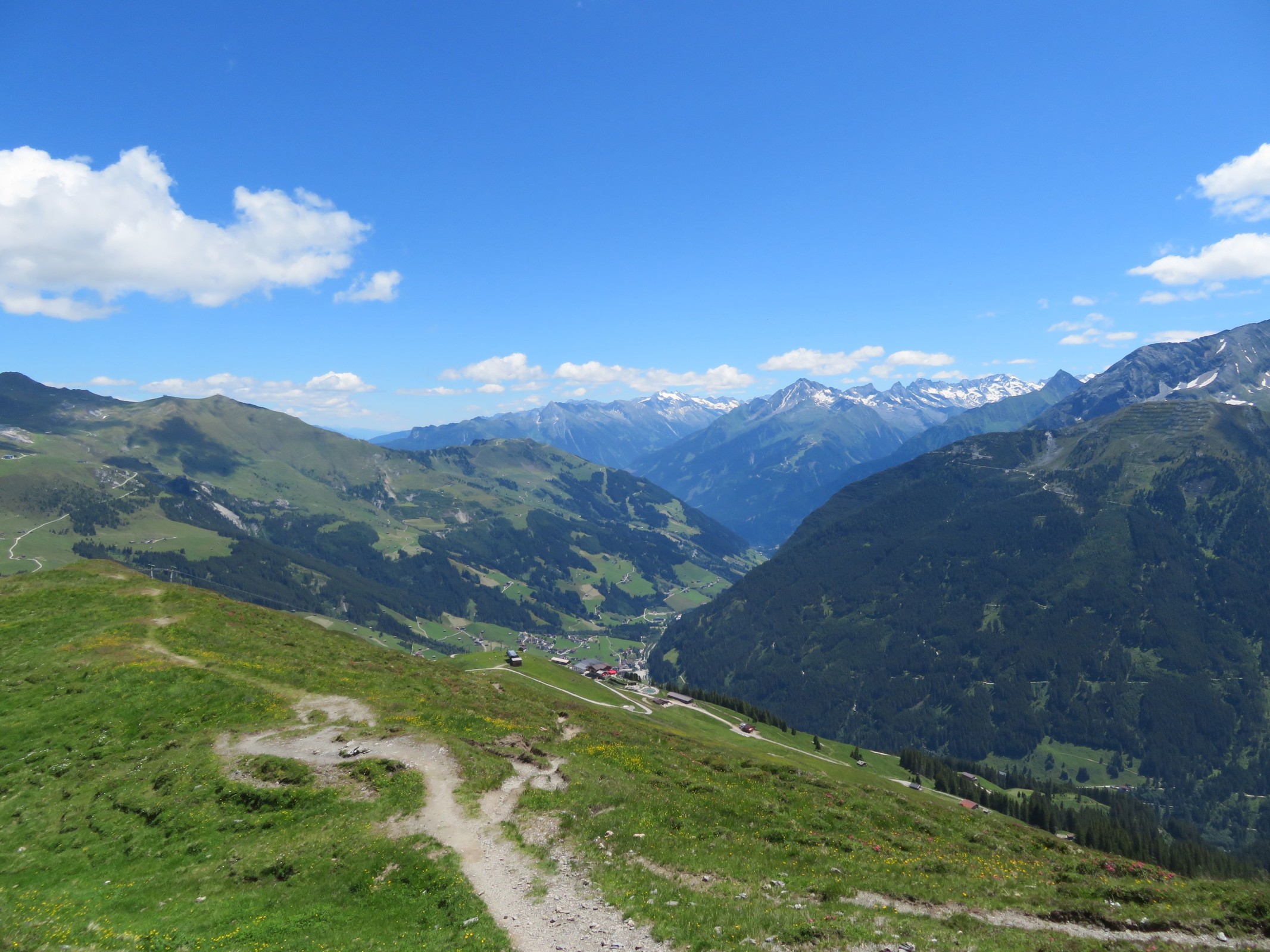 Und nochmal der Blick ins Tuxertal ;-).