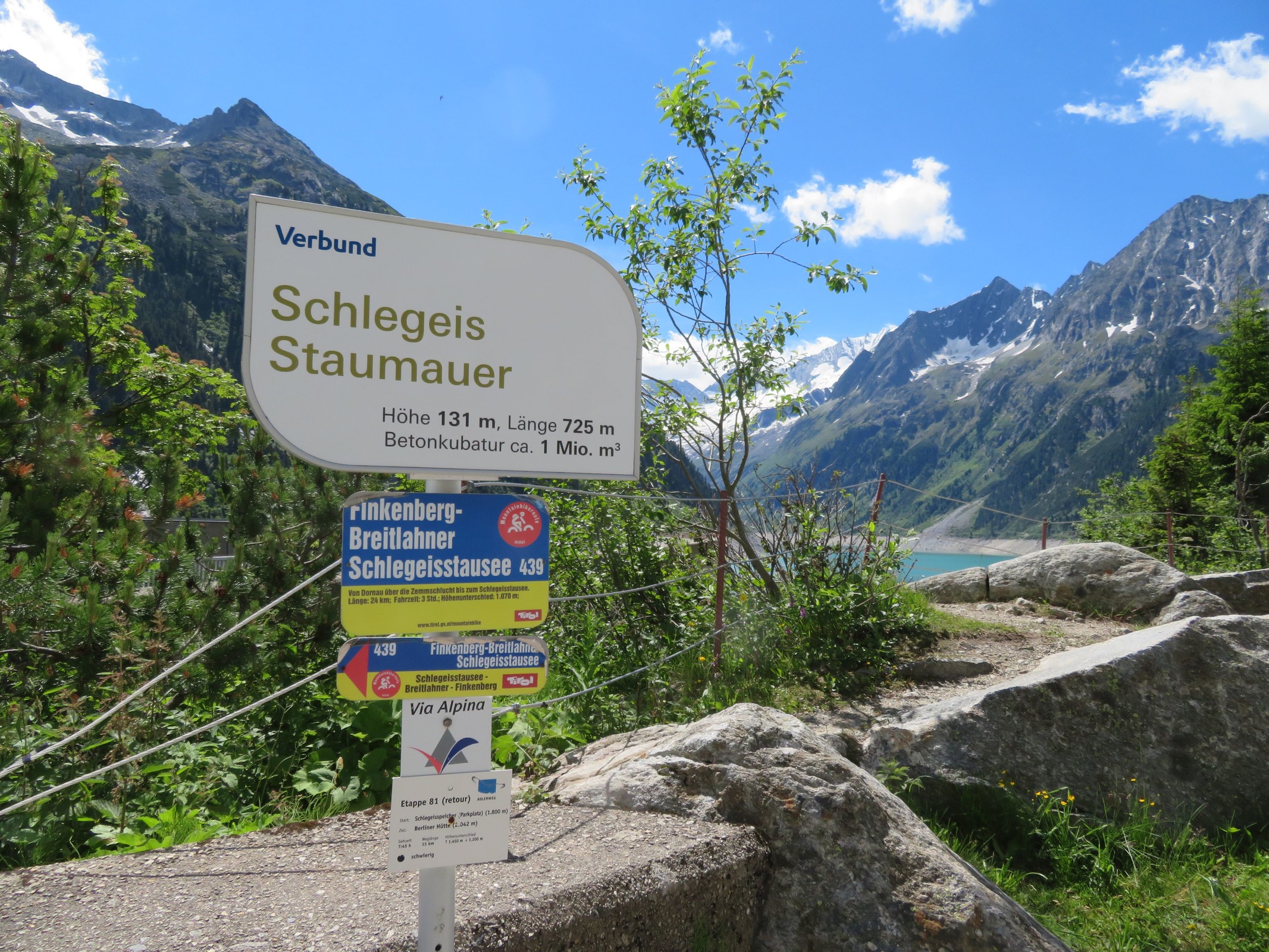 Einige technische Daten des Speichers.