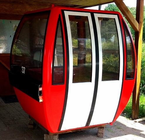 Schwarzer Stossbalken 2.jpg