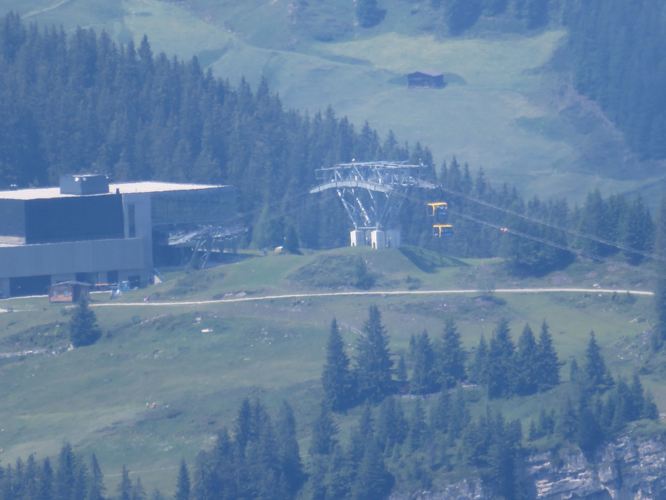 ... und zur dritten bzw. zur Bergstation ;-).