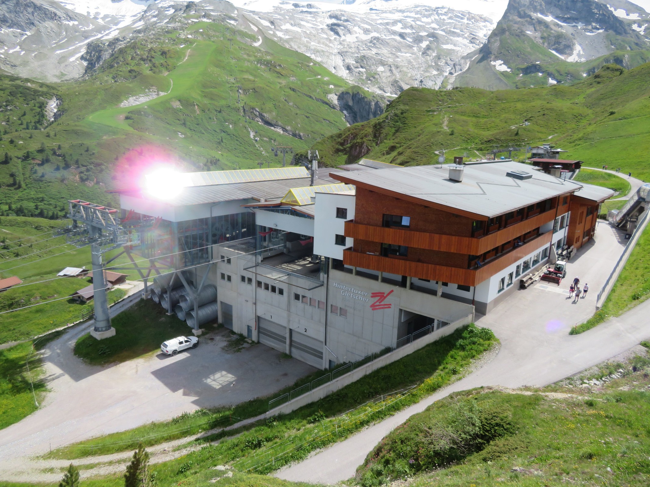 Bergstationskomplex der 1. Sektion.