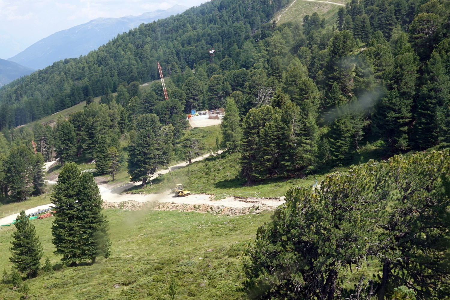 Aus der Almbahn zur neuen Talstation