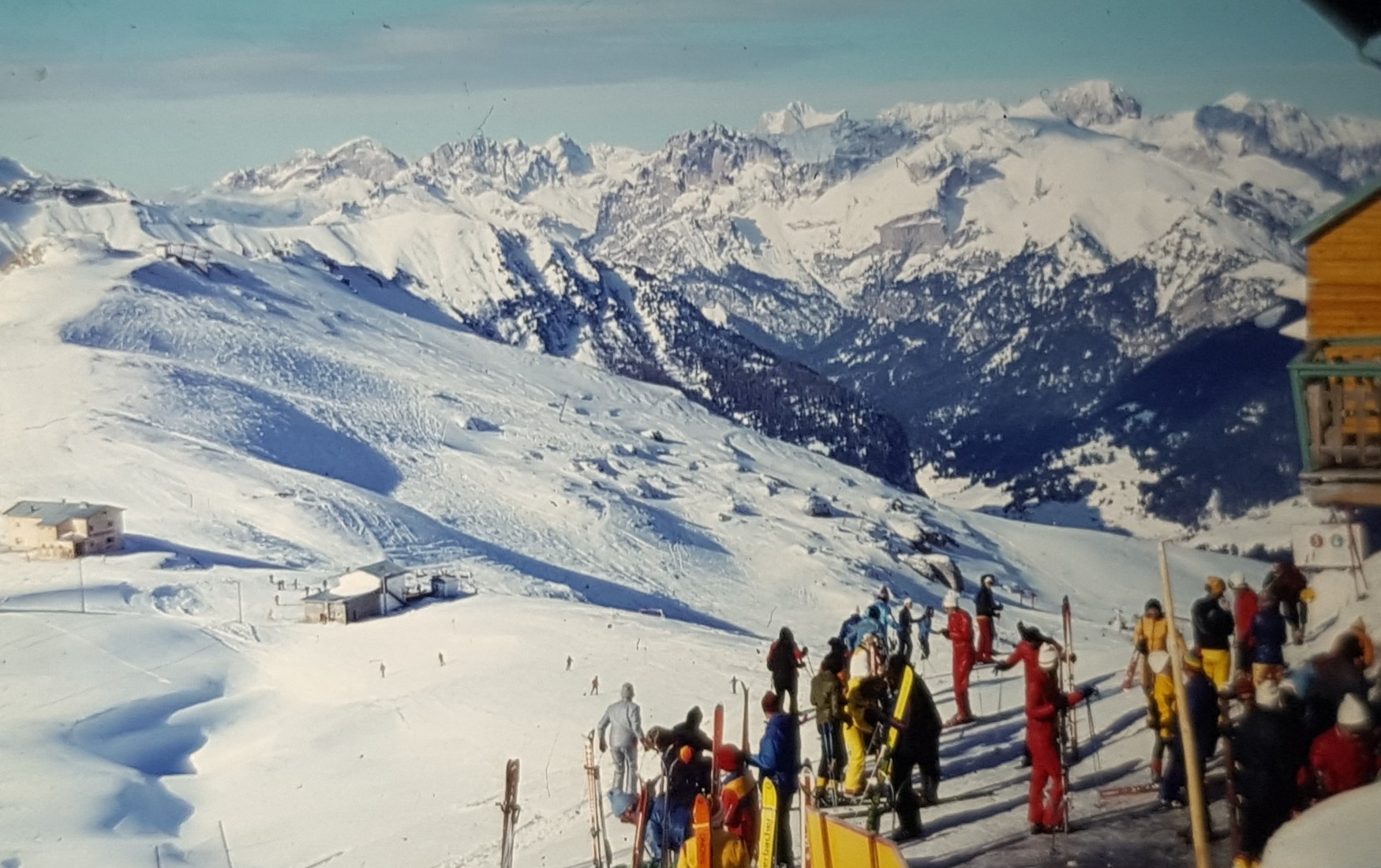 Ebenfalls am Belvedere. Links oben sieht man die Einfahrtstützen der Kristianiabahn