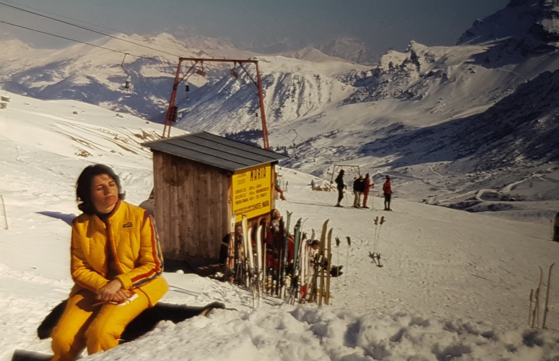 Der alte Schlepper Maria. Heute hat diese Verbindung auch den Namen "Saletei".