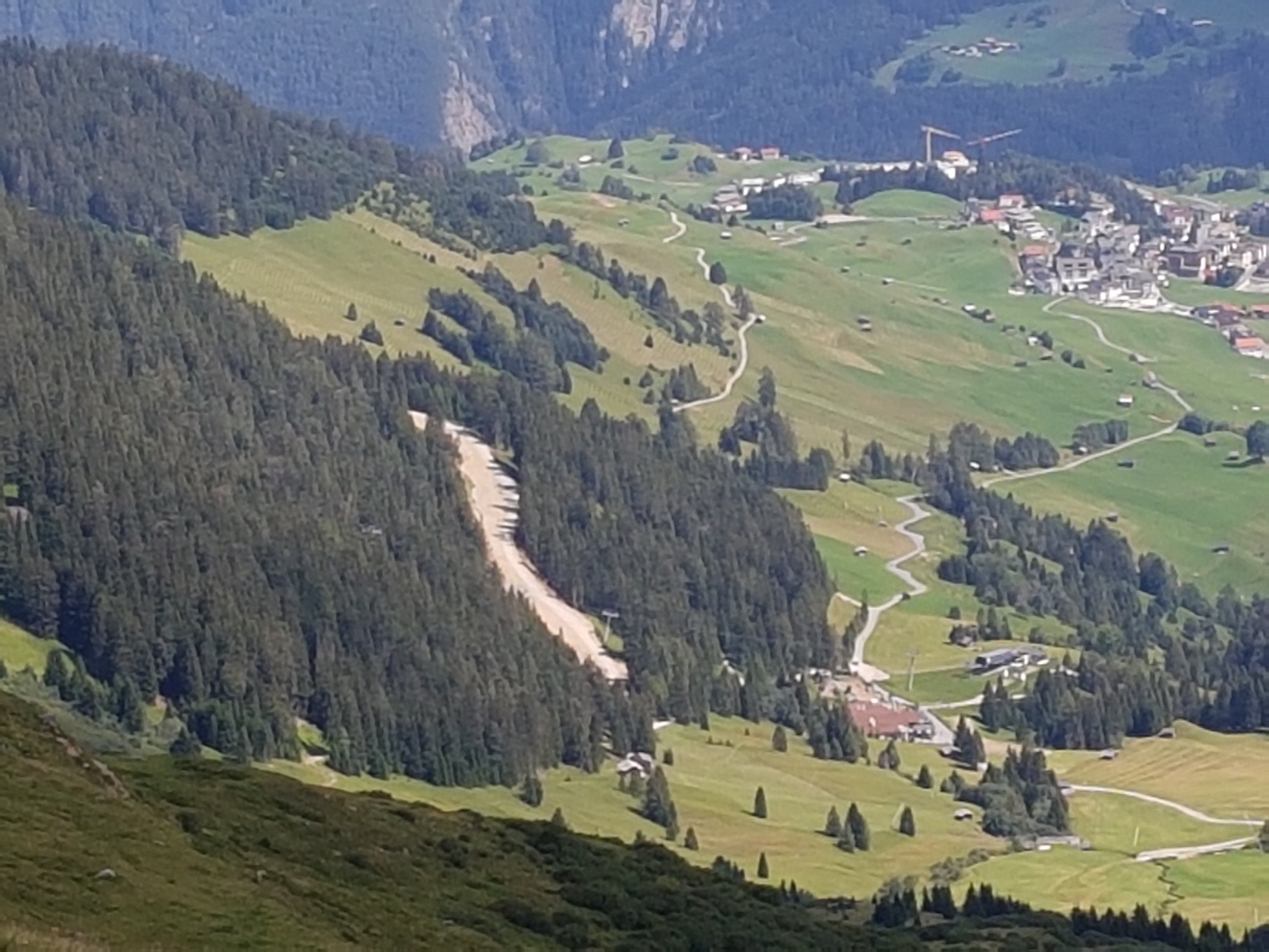 Verbreiterung Sattel Süd Piste