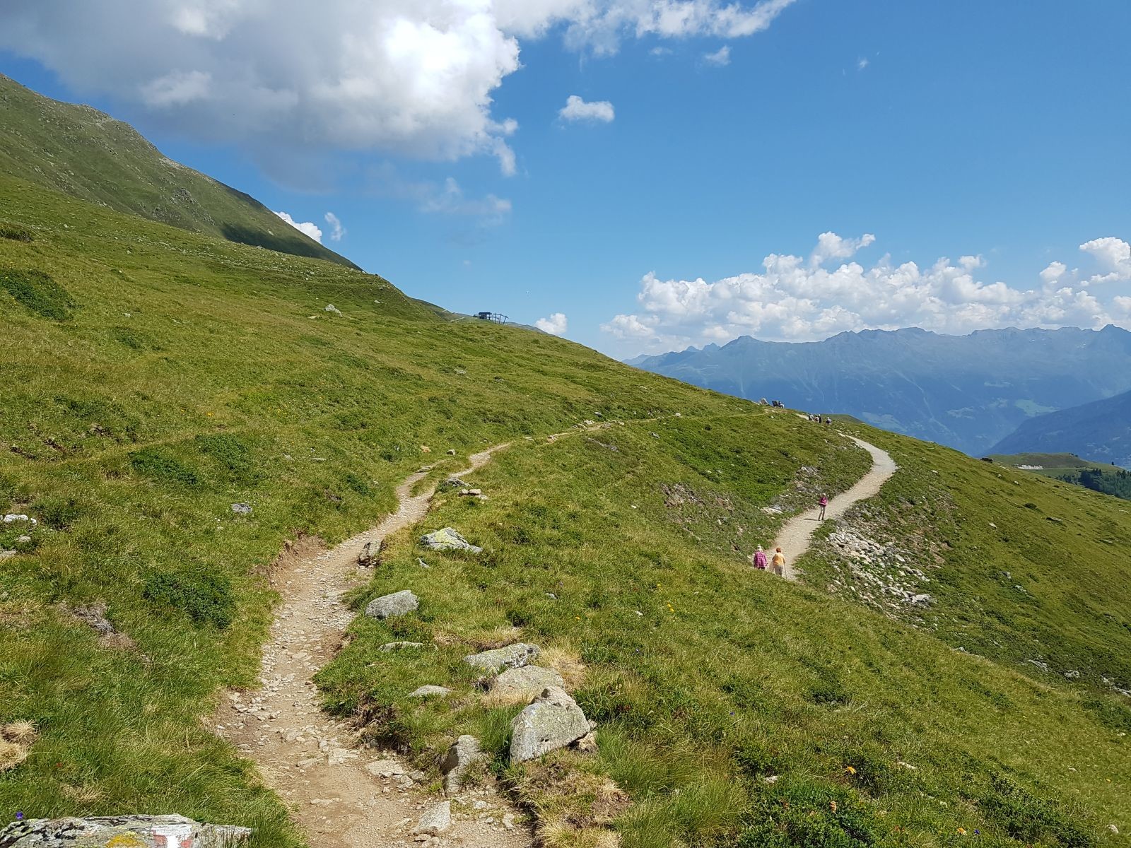 Und als dieser auf den alten Quellensteig mündete, blieb ich einfach darauf! Es war schön hier!