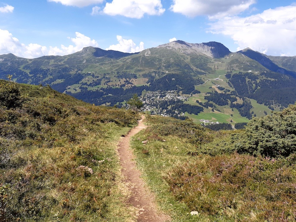 Dieses Bild entstand im eigentlichen Teil des "Parpan One Way". Dessen Einstieg ist eine Geländestufe unterhalb des Fotostandpunktes des vorangehenden Bildes.