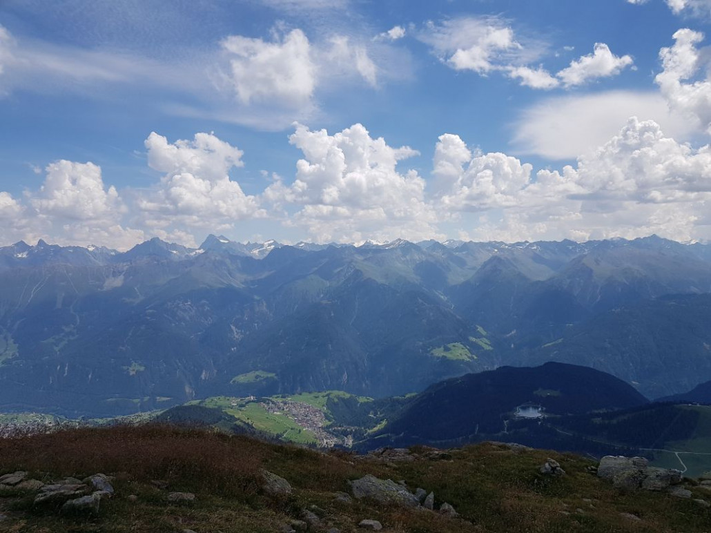 Und nach Serfaus mit dem Högsee oberhalb.