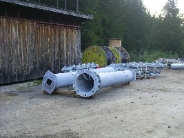 Die ersten Stützenschäfte sind geliefert