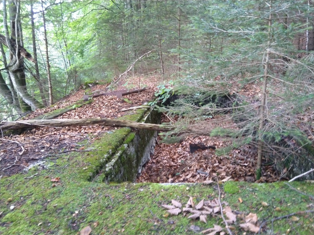 Das erste Fundament näher